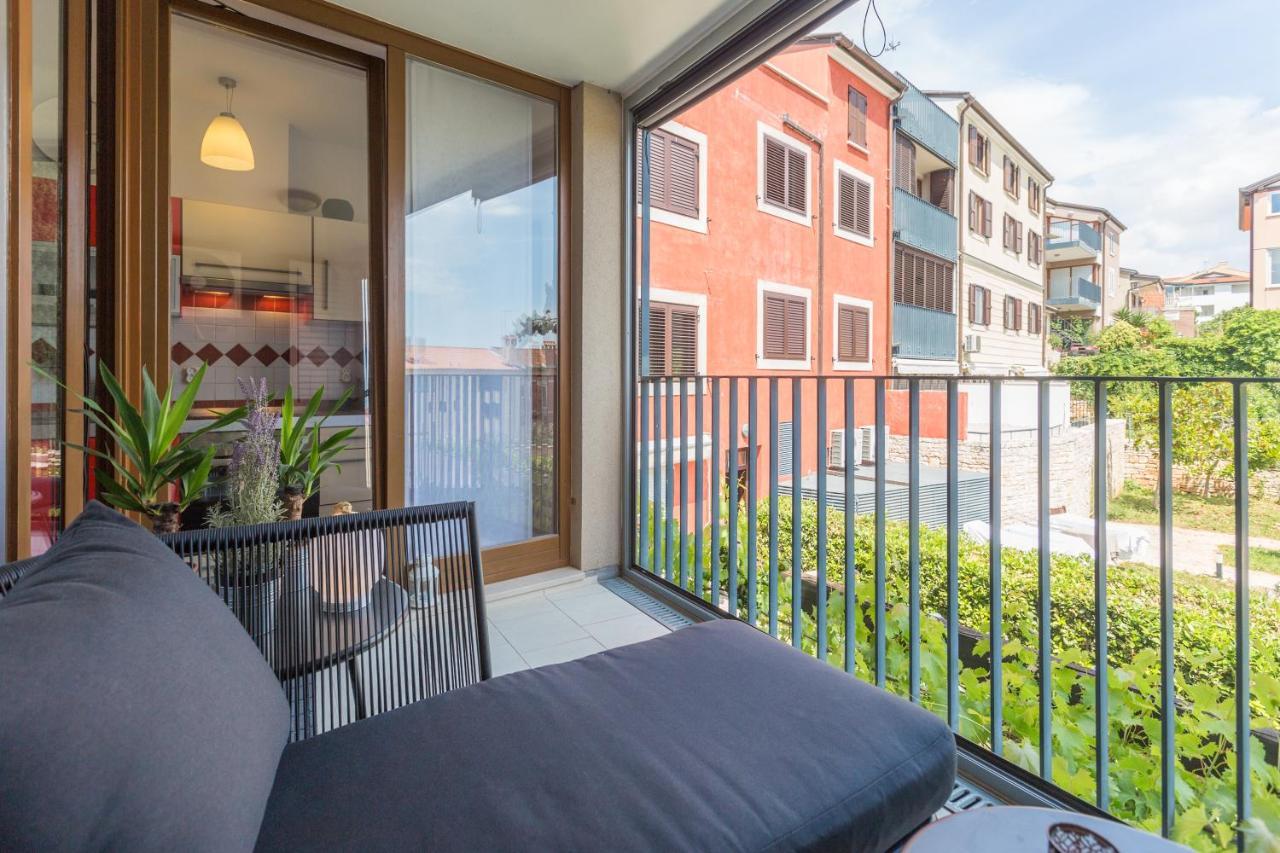 Apartment Vedrana Ровин Екстериор снимка